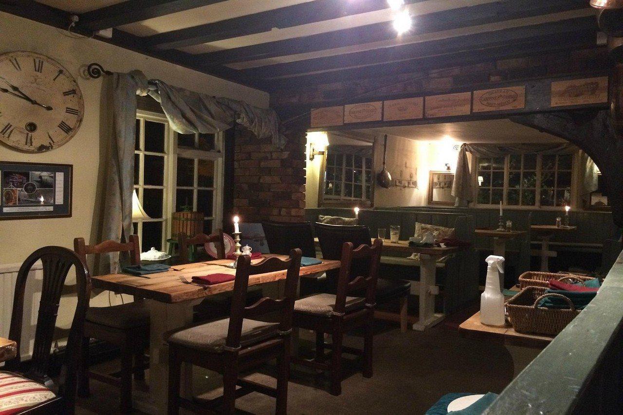 Hotel John Barleycorn à Duxford Extérieur photo