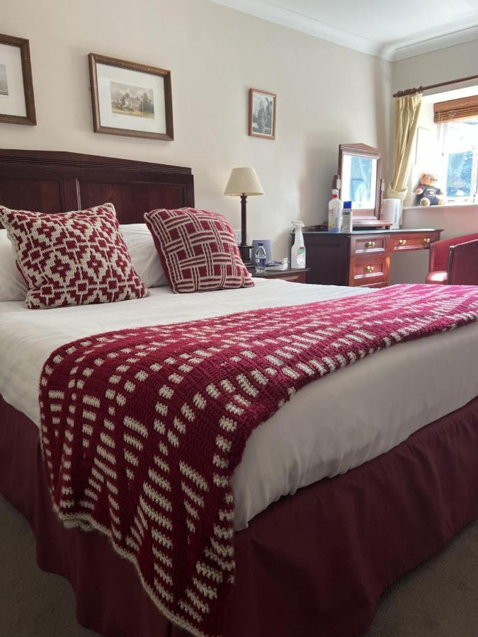 Hotel John Barleycorn à Duxford Extérieur photo