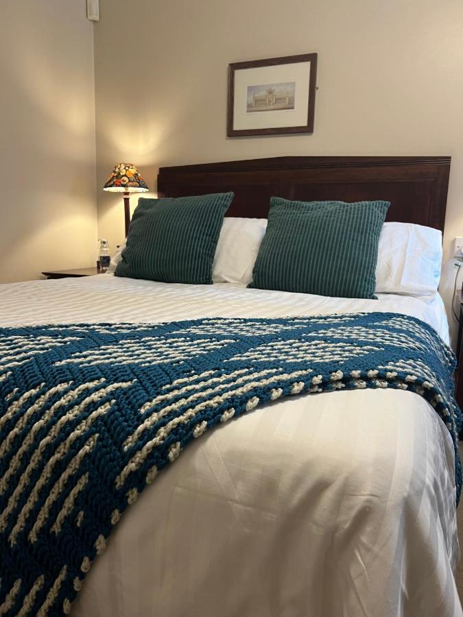 Hotel John Barleycorn à Duxford Extérieur photo